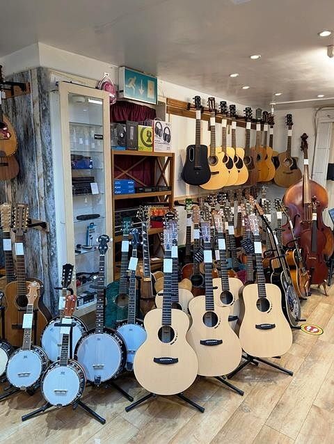 Music & Gift & Hobbies Shop for Sale