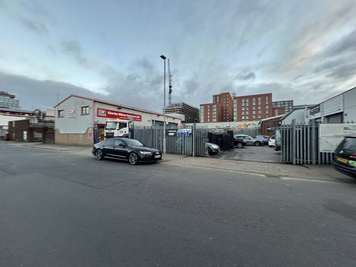 Tyres Business