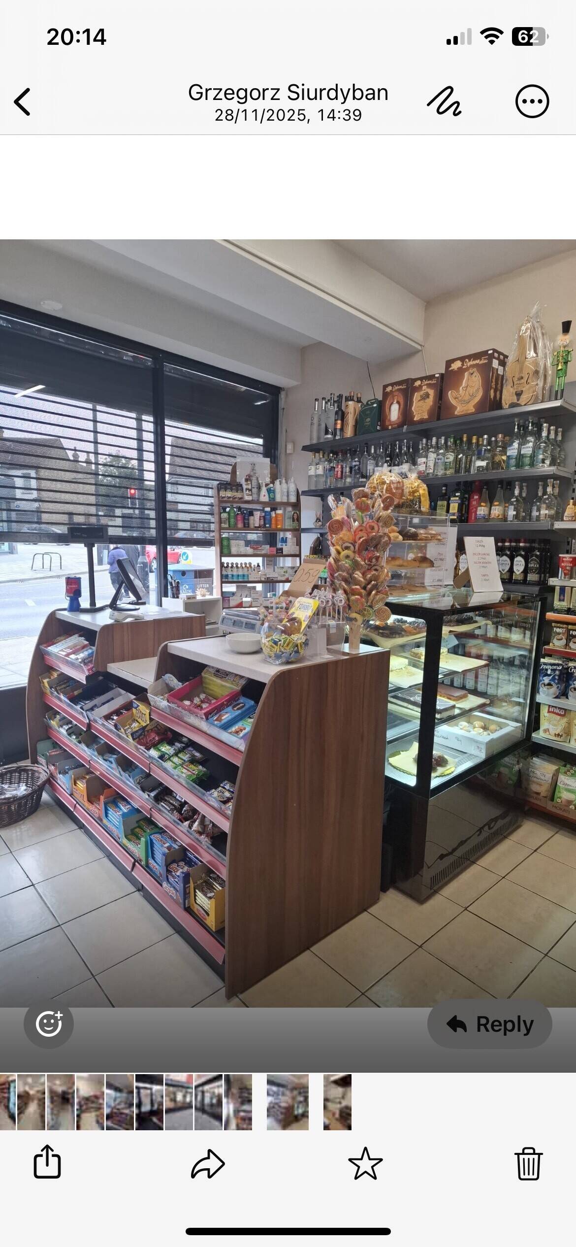International shop in West-Cliff (With a flat)