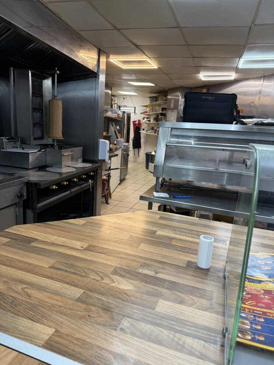 Fast food takeaway for sale in Wigan with Flat upstairs Photo 2
