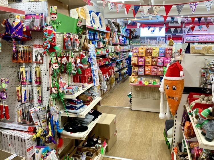 PET SUPPLIES & ACCESSORIES