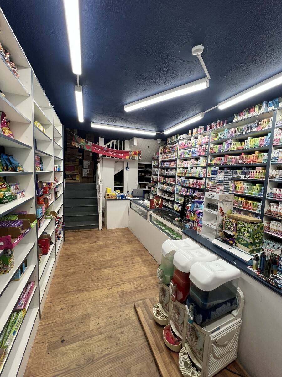 Profitable Vape Store with great potential &ndash; Prime Wigan Location