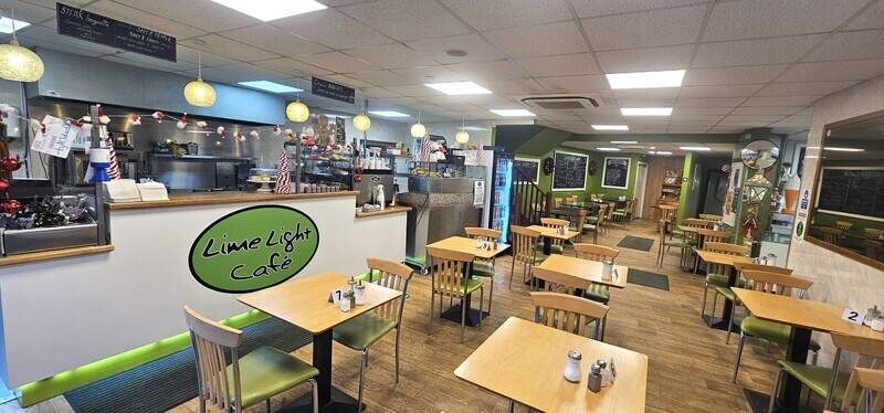 Substantial cafe premises with first floor dance studio within heart of Hamilton town centre Photo 2