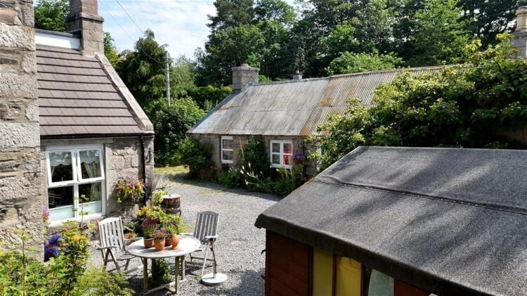 Willowbank Guest House and Willowbank Bothy