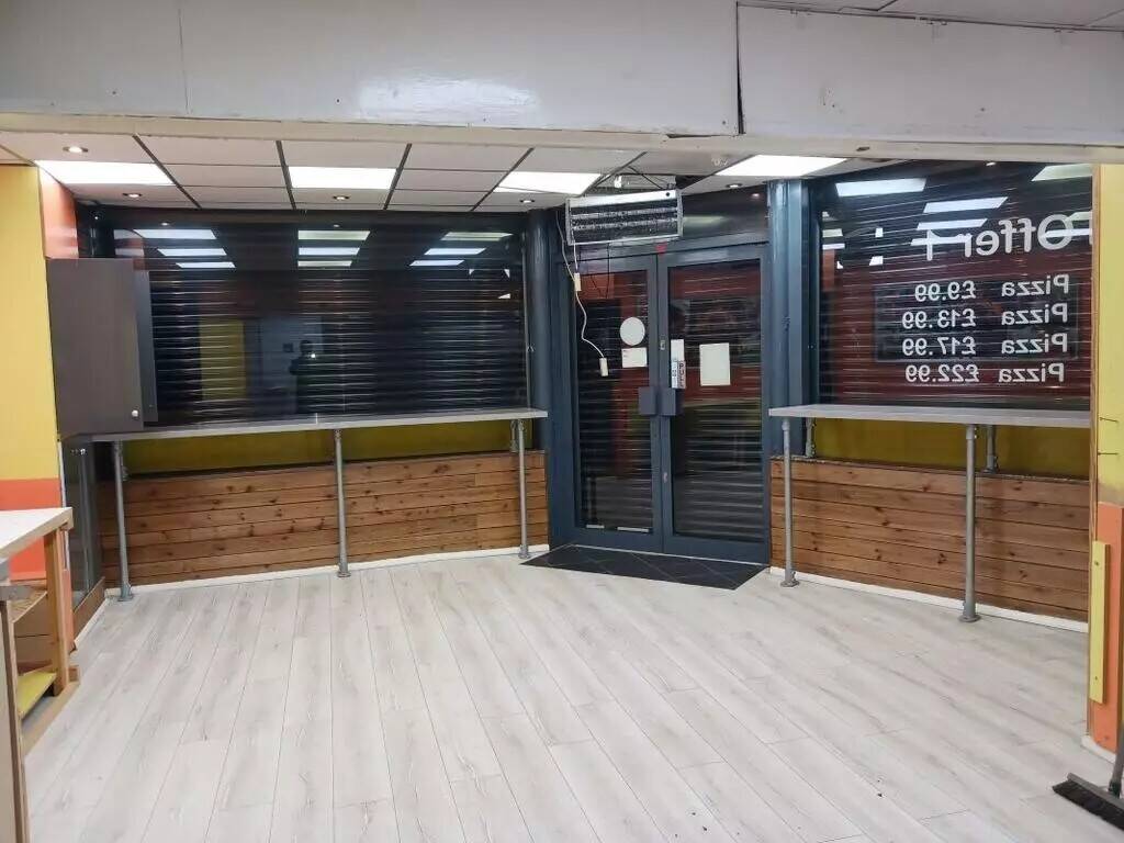 I have pizza shop closed for rent  Photo 2