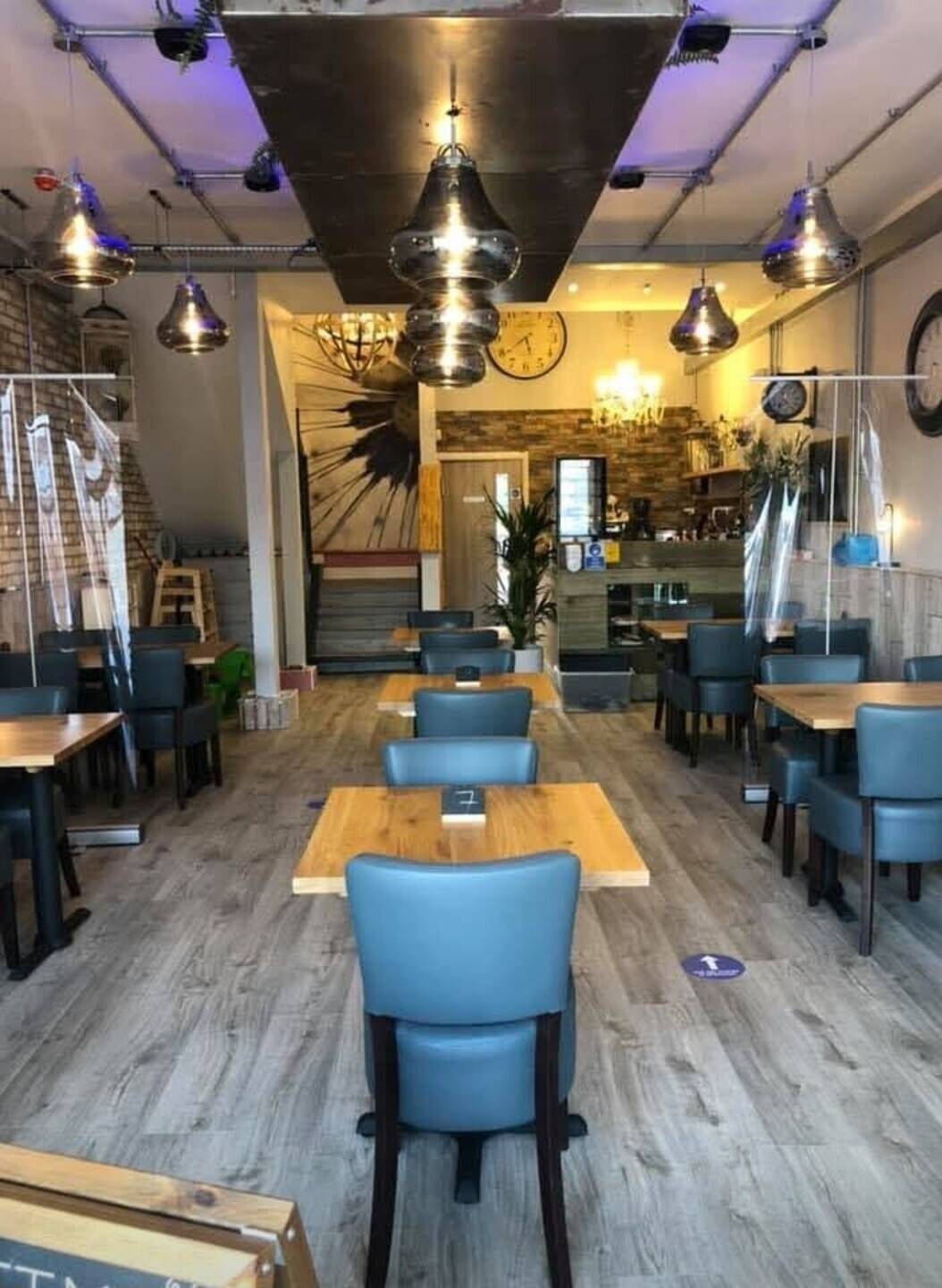 Cafe Restaurant
