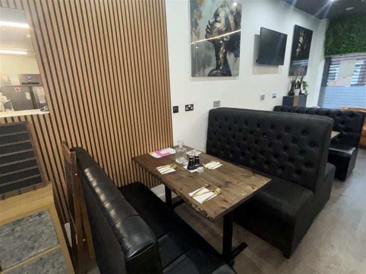 Cafe & Sandwich Bars For Sale in Sheffield Photo 2