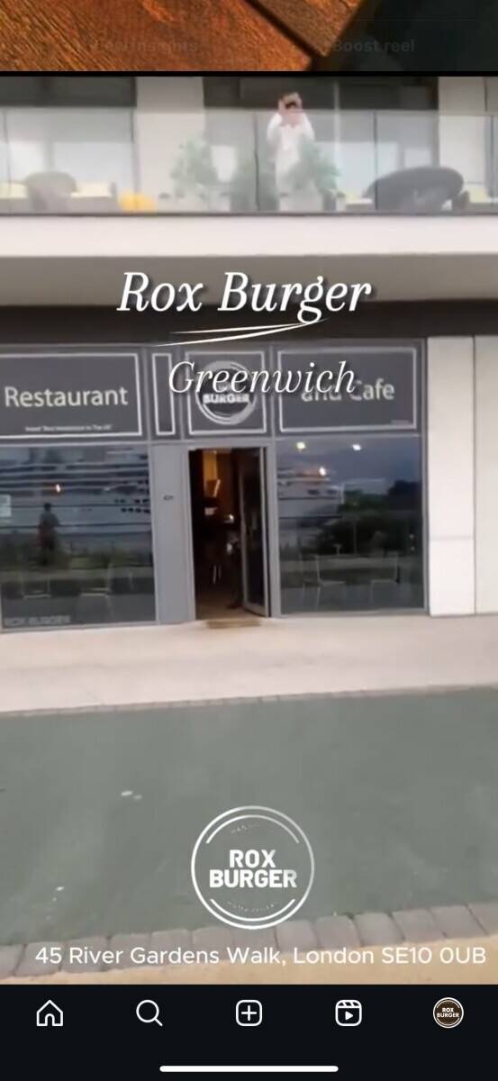 Japanese and burger restaurant by the river in Greenwich for sale