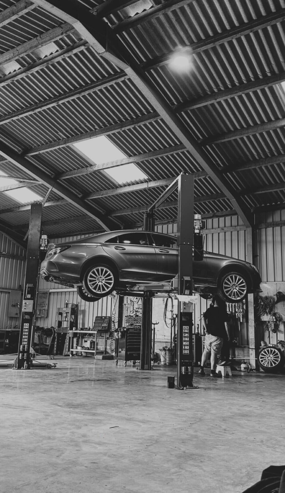 Reliable Vehicle Expert Car Repairs – Garage Service Photo 3