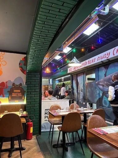 Licensed Caribbean Restaurant for Sale Photo 2