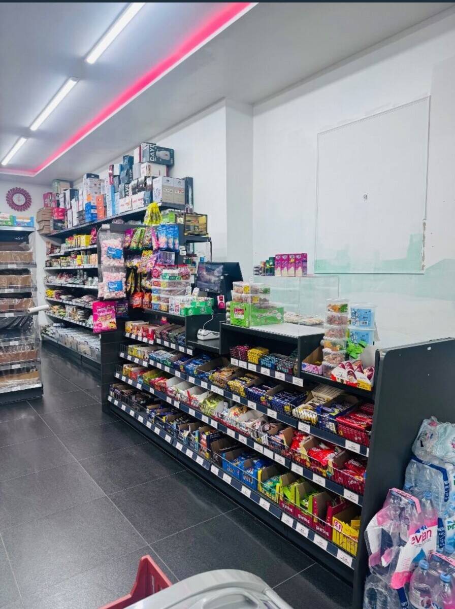 Grocery shop for sale Photo 2