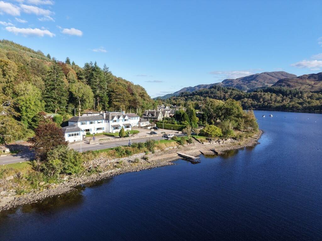 Established, Attractive 12-Bedroom Lochside Hotel - For Sale Photo 2