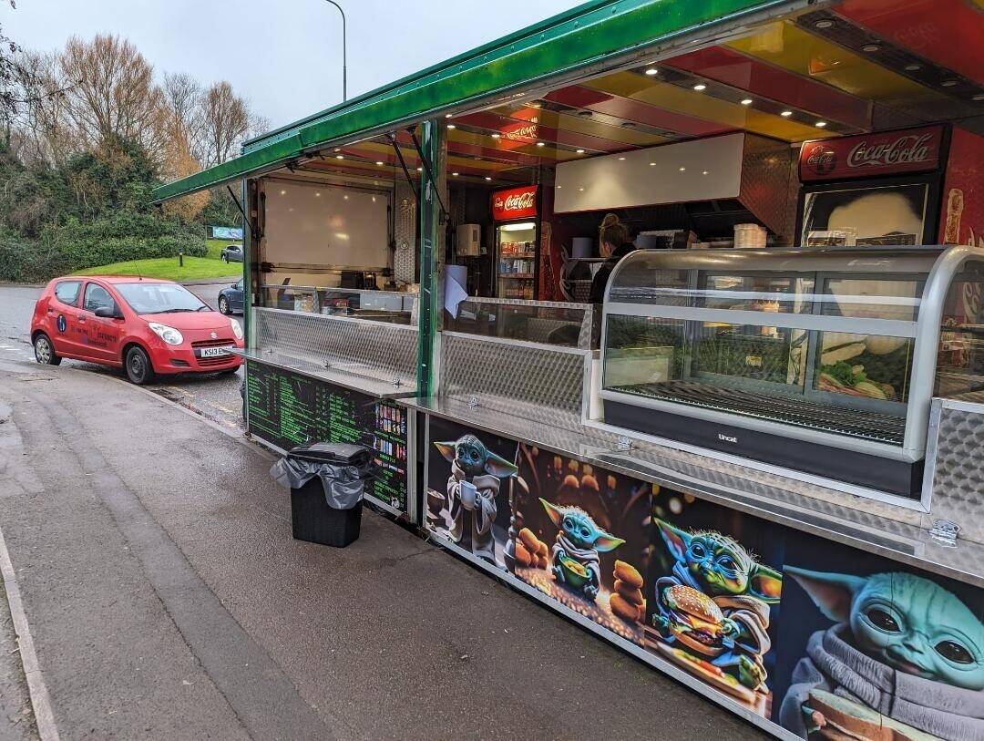Verry successful food trailer bussines Photo 3
