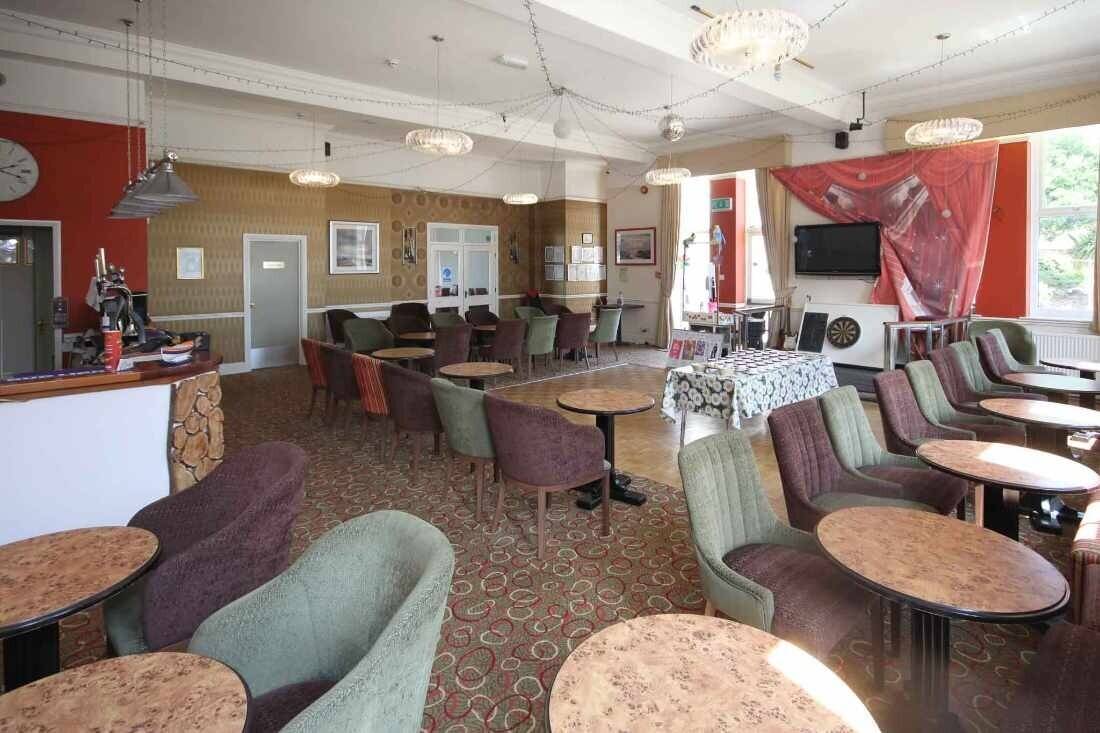 An Excellently Presented, 30-Bedroom En-suite Hotel Photo 2
