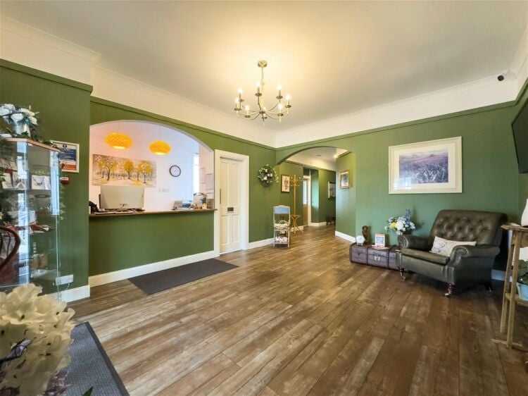 The 1645 Inn and Owners Lodge Photo 2