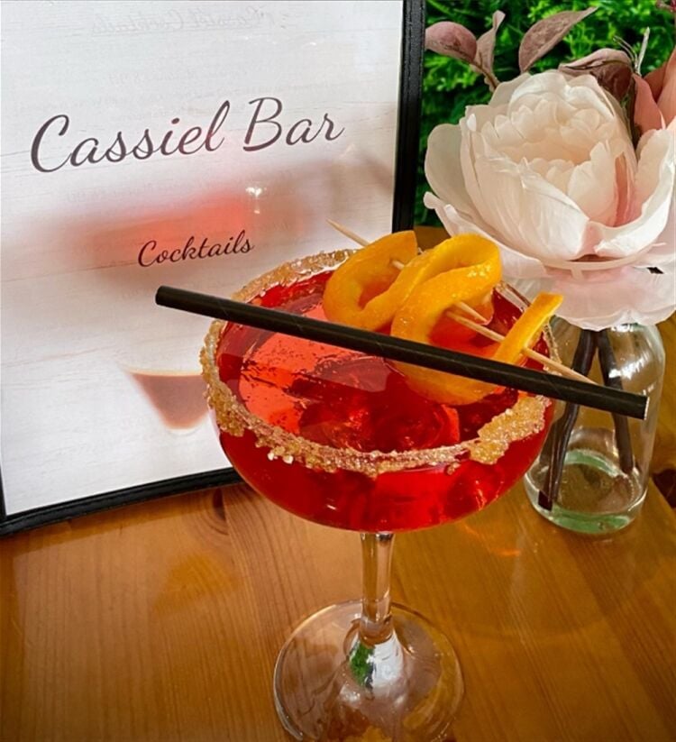 MEDITERRANEAN-INSPIRED RESTAURANT AND COCKTAIL BAR