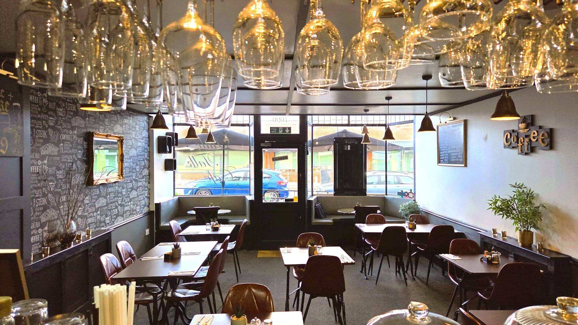 Cafe / Bistro for Sale in Leigh-on-Sea / Southend Photo 2