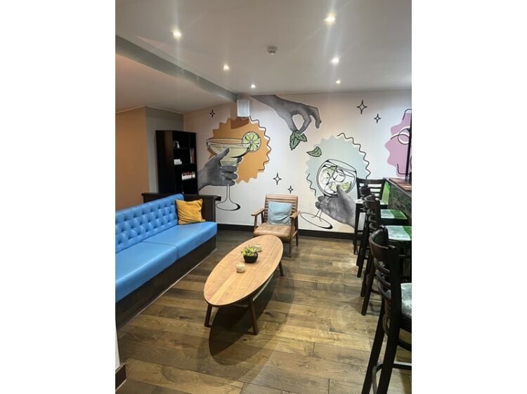 Hot Opportunity: Stylish Bar & Grill with Prime Location in Liverpool