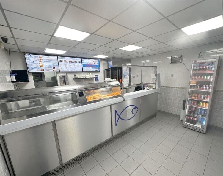 Modern purpose-built fish & chip shop, Birmingham Photo 2