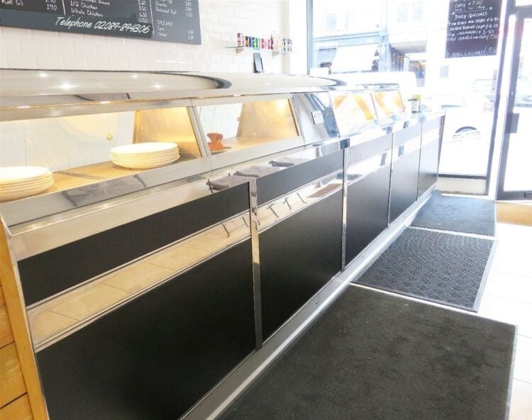 Smartly fitted fish & chip shop and restaurant, Brixton Photo 2