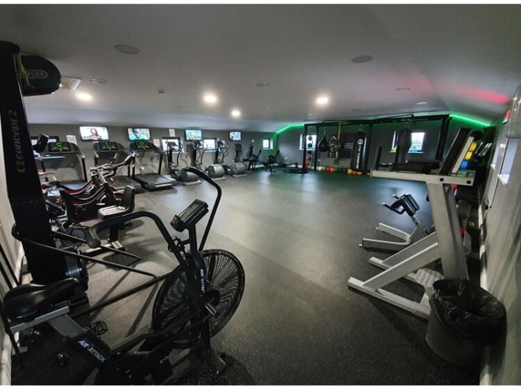 Flex Your Future — Own This Thriving Gym Today! Photo 2