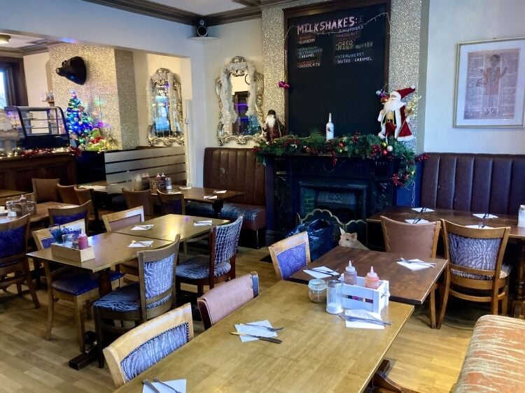 LICENSED CAFÉ/COFFEE SHOP Photo 2