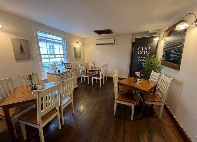 Much-loved and profitable Café based in a highly affluent market town of Saffron Walden. Photo 2