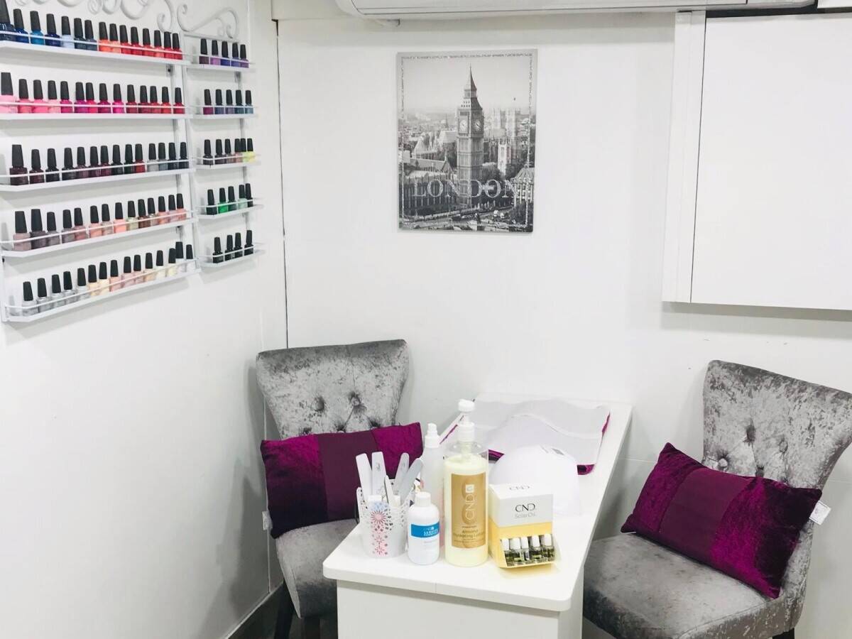 Beauty salon  Dappermoreladies Photo 2