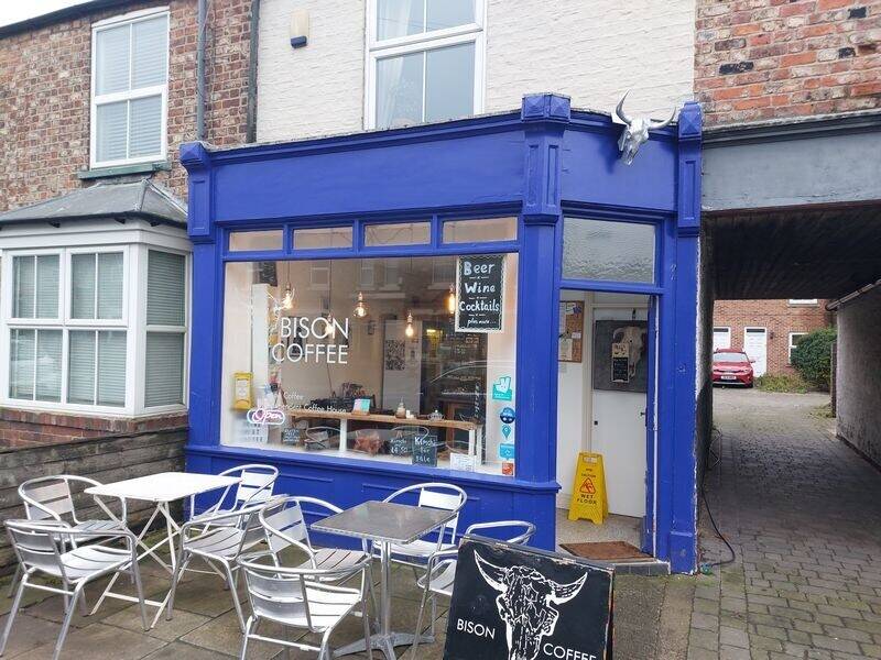 REDUCED !! Delightful Coffee House and Cafe T/a Bison, 17 Heslington Road, York, YO10 5AR Photo 2