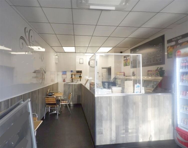Freehold fish & chip shop with duplex apartment, Cleckheaton Photo 2