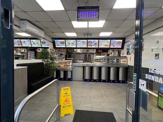 Fish & Chip Plus Kebabs & Pizza for Sale