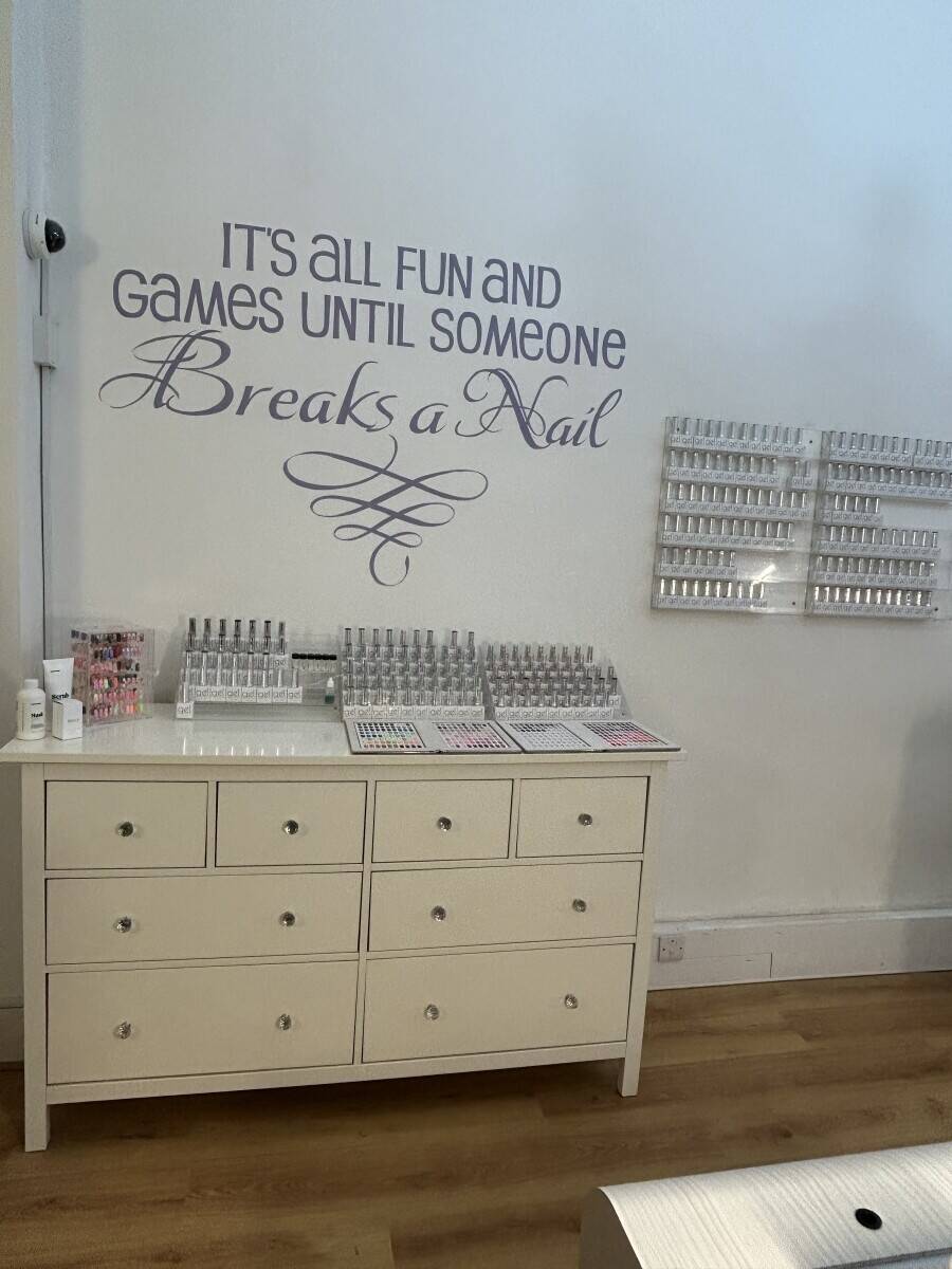 Luxury nail salon in Edinburgh 