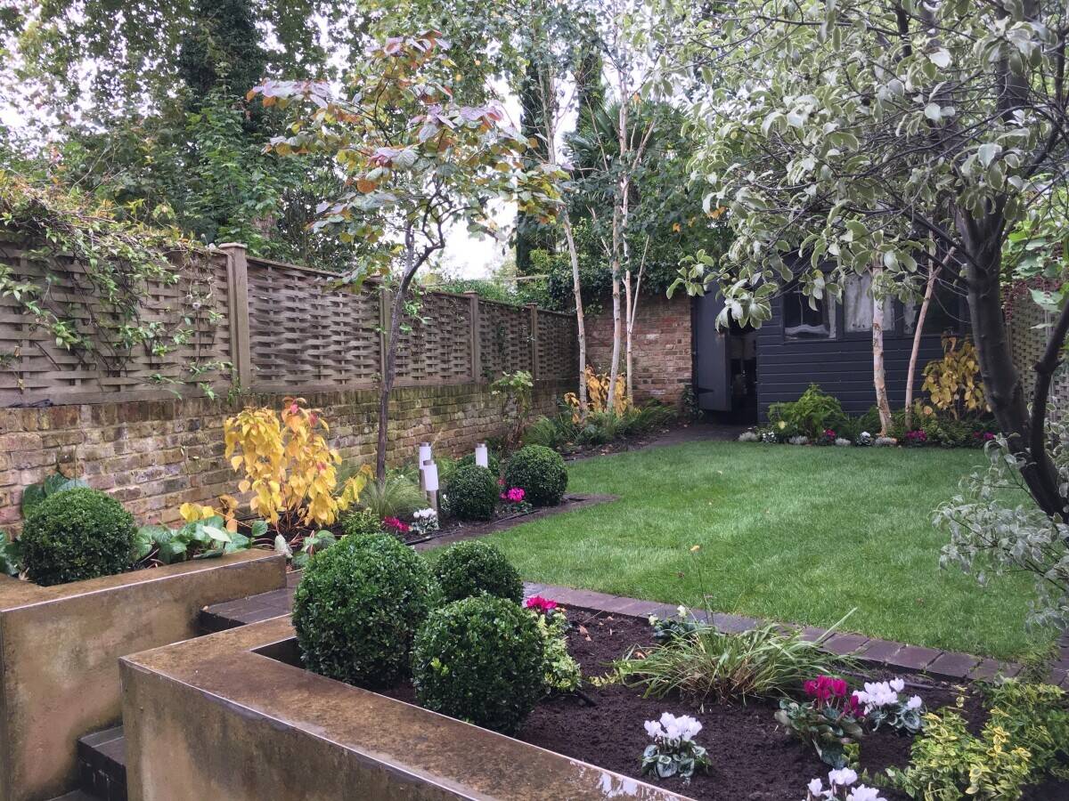 Premium Gardening business based in Hampstead London Photo 2