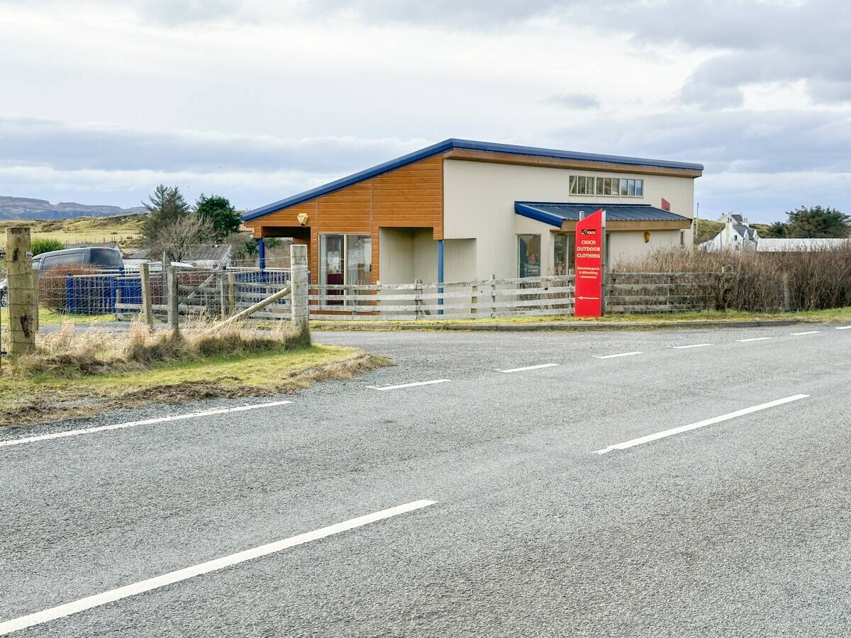 Retail Unit and Land with Planning in Principle Photo 2