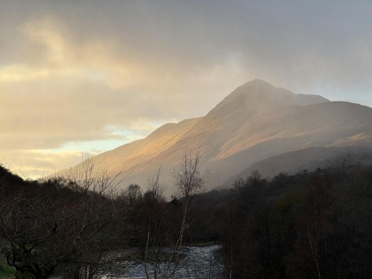 Highly Profitable Highland Inn, Restaurant, Bar and Accommodation Photo 2