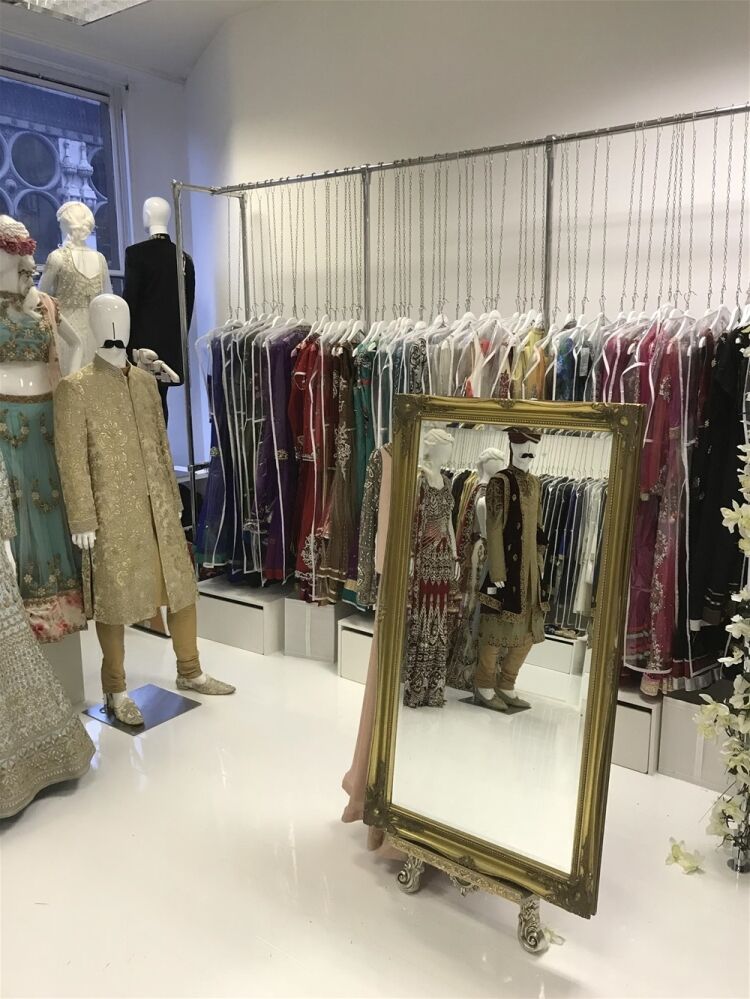 DESIGNER ASIAN CLOTHING EMPORIUM IN GLASGOW CITY CENTRE