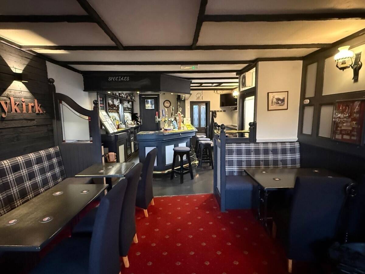A Well-Presented Multi Income Stream Village Hotel  (ref 1793)
