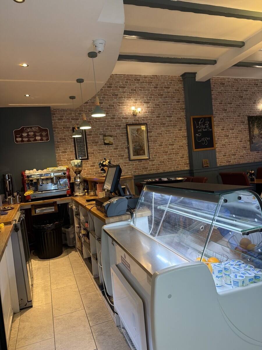Restaurant for Sale in Romford town Photo 2