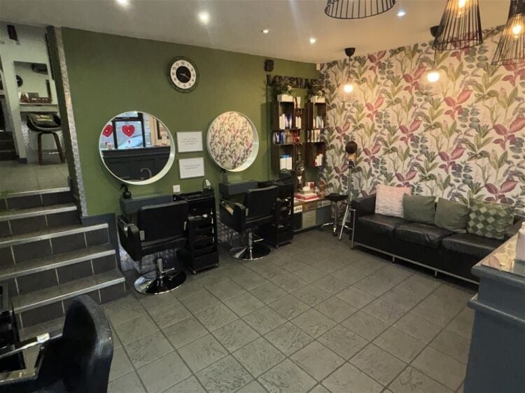 Beauty, Therapy & Tanning For Sale in Huddersfield