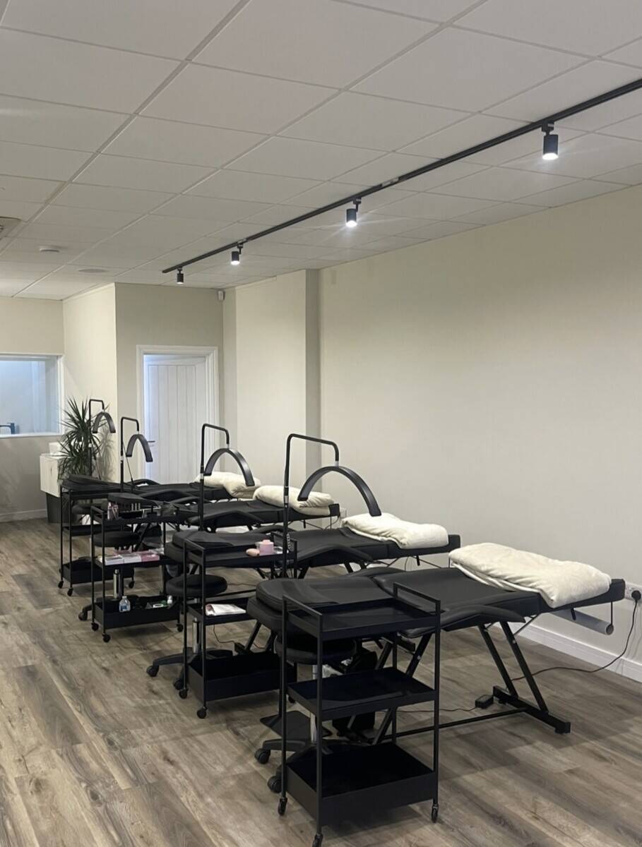 Established Beauty Salon for Sale in Nottingham