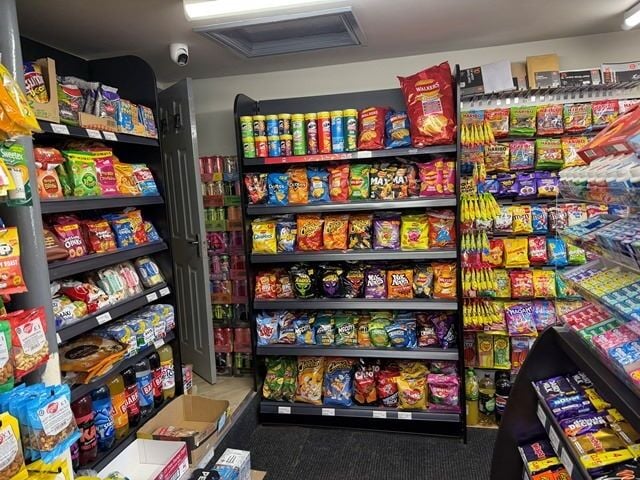 Convenience Store no Alcohol Licence Established 2010 for Sale Photo 2
