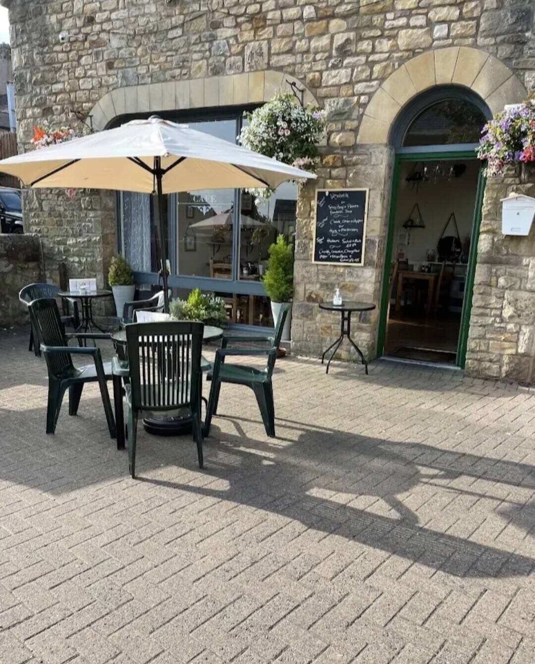 Well established Cafe for sale