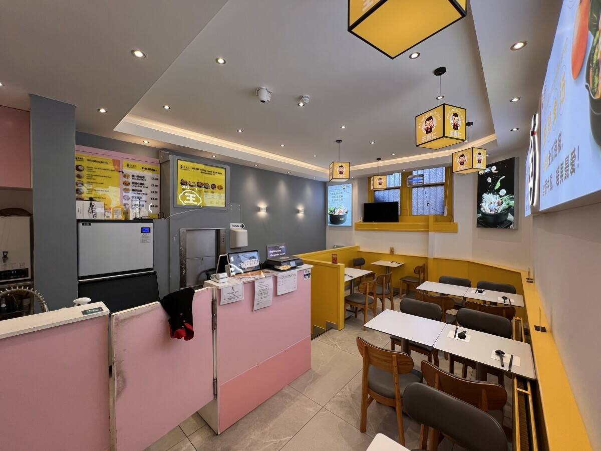 Chinese Restaurant for Sale – Prime Location Near Haymarket Station, Edinburgh Photo 2