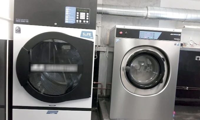 Receiving Dry Cleaners for Sale