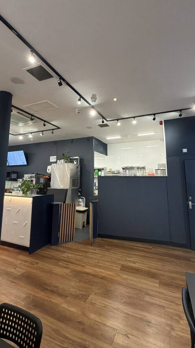 Lease for Sale – Established Bubble Tea & Peri-Peri Takeaway – Glasgow City Centre