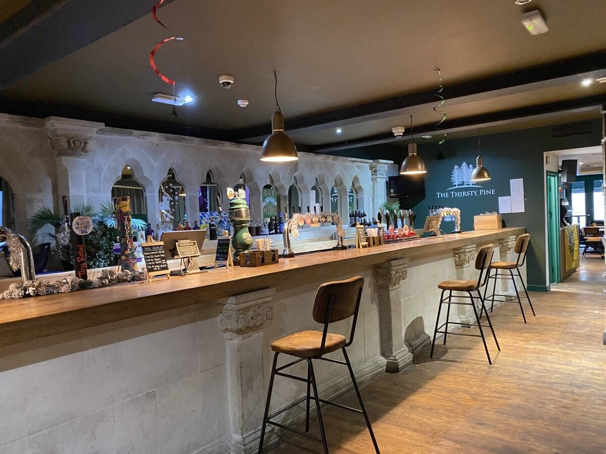 GLOUCESTER - CITY CENTRE CAFE, BAR AND MUSIC VENUE