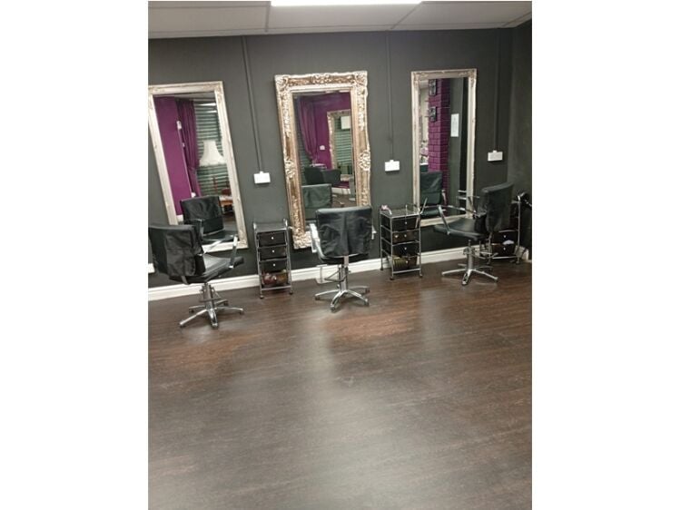 Legacy of Style – Established Wirral Hair Salon Opportunity Photo 2