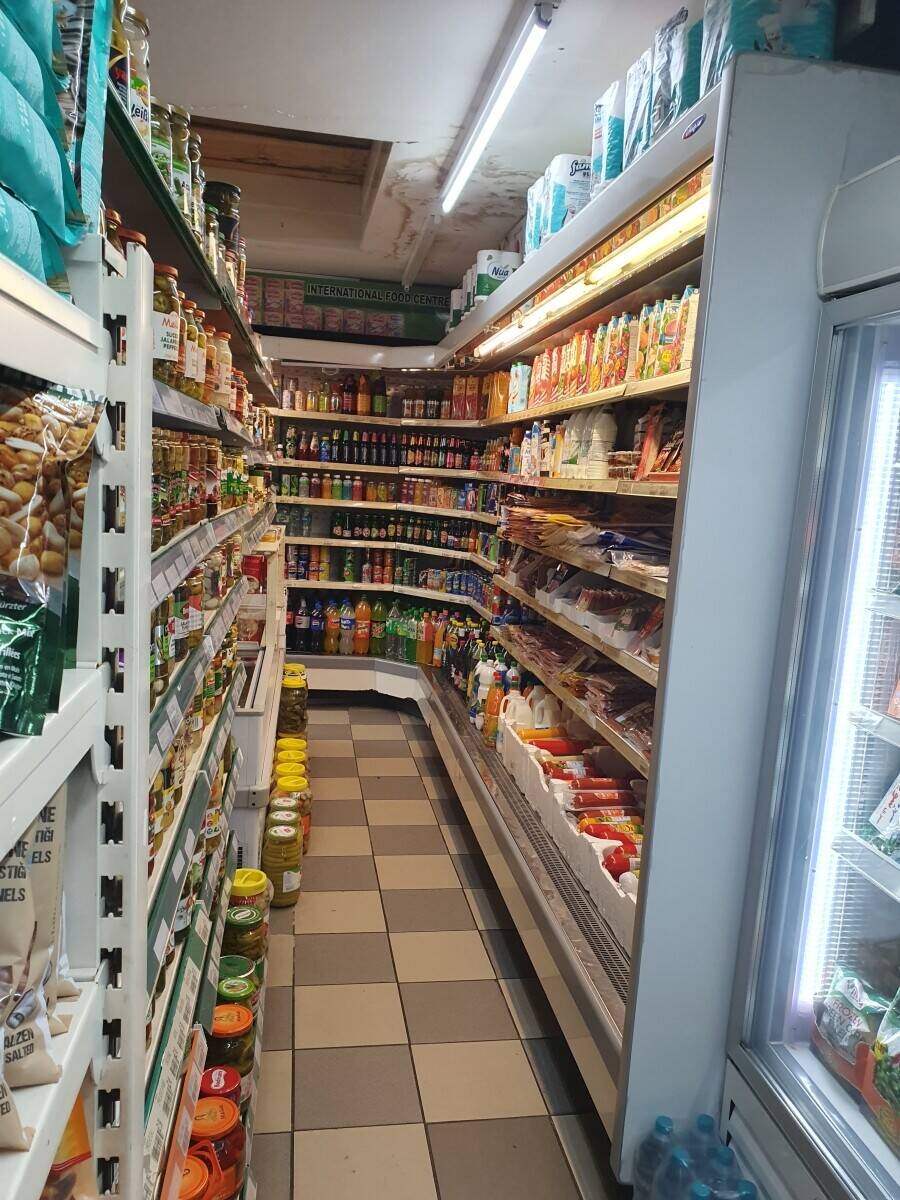 Supermarket Grocery Store for sale in Bournemouth Photo 2