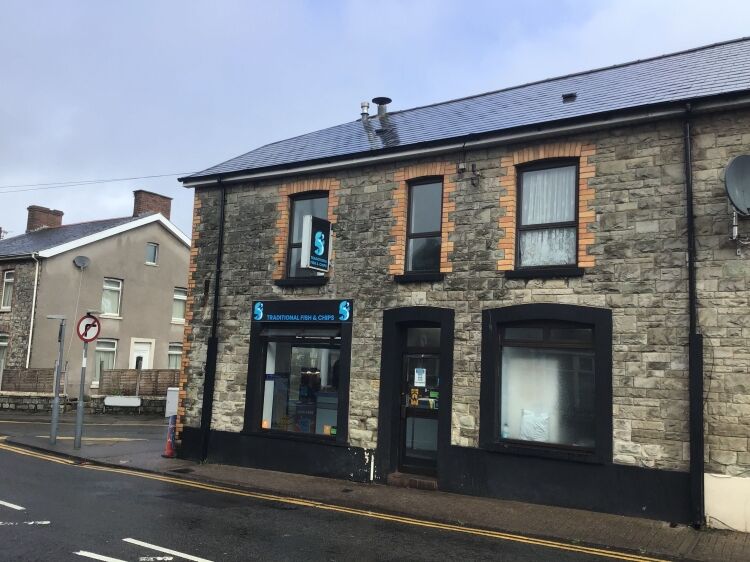 EXCELLENT FISH & CHIP SHOP WITH OWN FLAT, BRIDGEND
