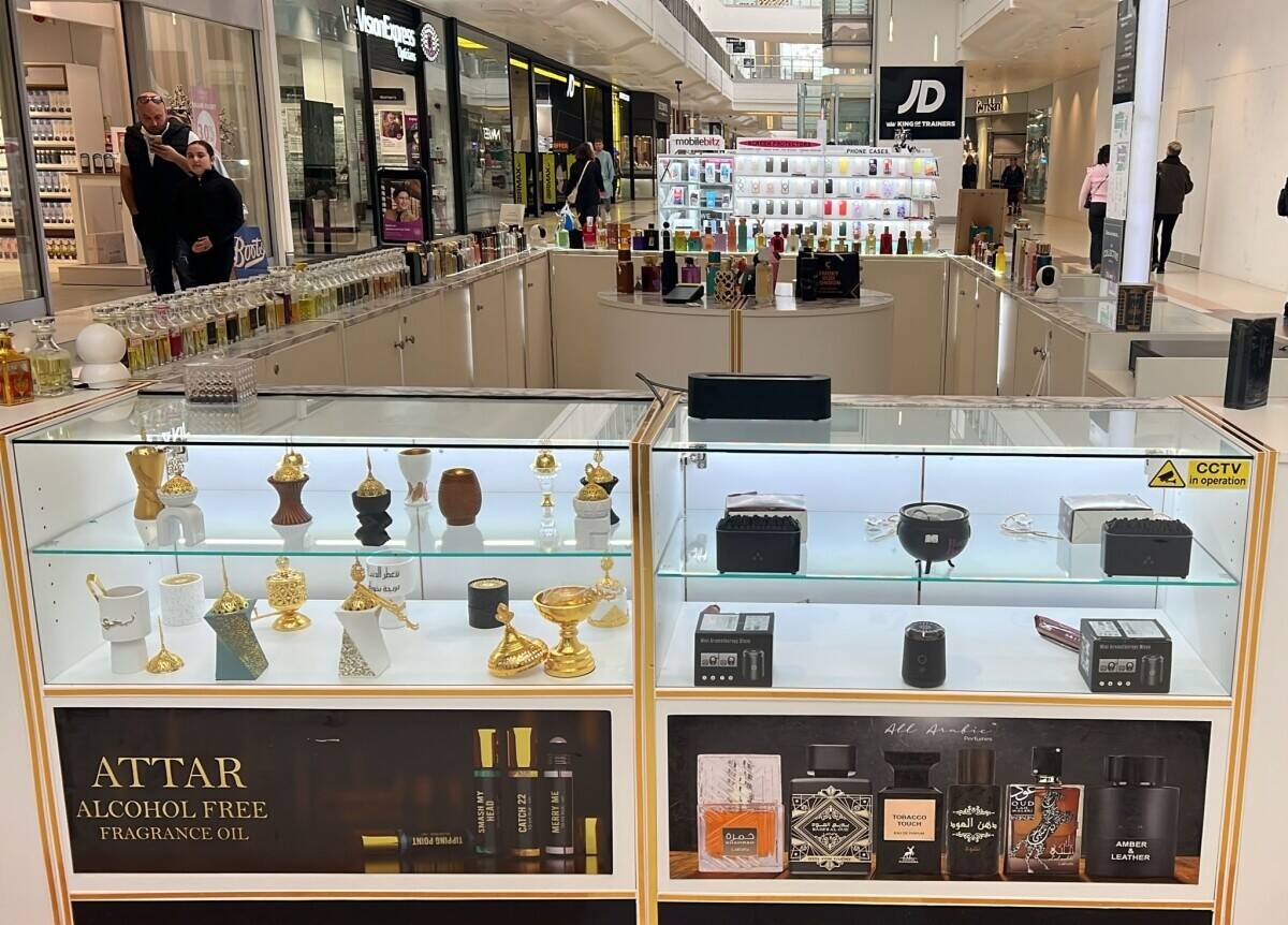 Dubai Perfume Kiosk For Sale